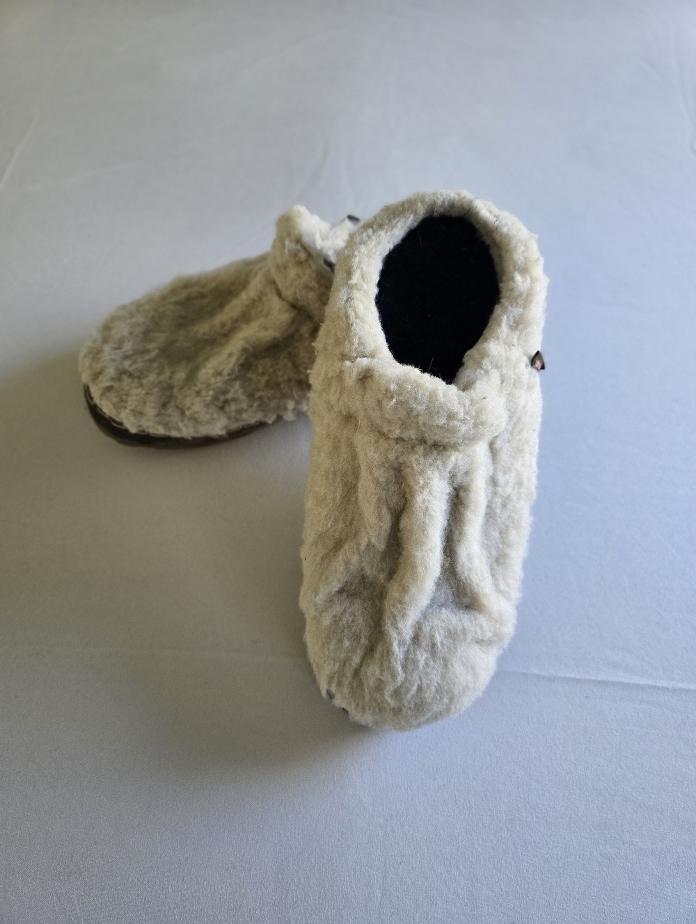 L.L.Bean Slippers Size 9